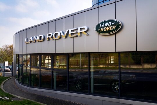 PRAGUE, CZECH REPUBLIC - NOVEMBER 5: Land Rover car company logo on dealership building on November 5, 2017 in Prague.
