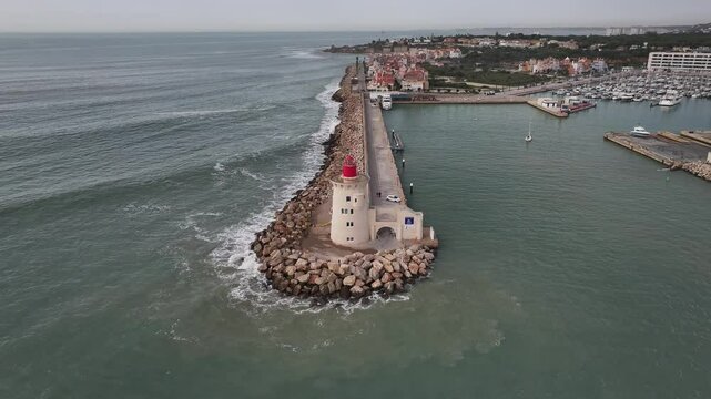 Espig&oacute;n de la baliza de Puerto Sherry, Santa Maria, Cadiz, Espa&ntilde;a