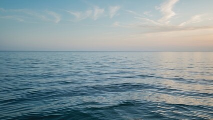 Obraz premium Serene Ocean Waves Under a Clear Sky Ideal for Text Overlay and Promotional Use