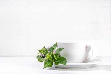 Deaf nettle herbal tea