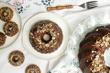 Delicious classic chocolate almond kouglof 