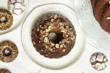 Delicious classic chocolate almond kouglof 