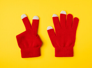 Winter Gloves, Touchscreen Wool Glove, Touch Screen Knitted Mittens, Warm Red Gloves