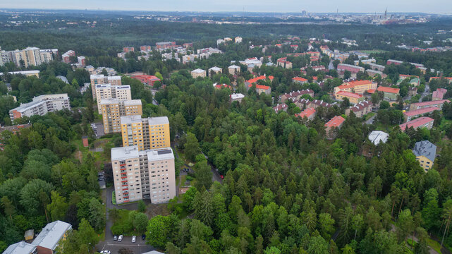Photo of Pohjois-Haaga in Helsinki, near Leikkipuisto Ida on Ida Aalbergin tie. Captures the local streetscape and surroundings, ideal for travel, urban, and neighborhood-themed projects.