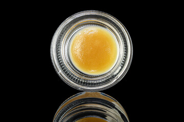 Rainbow Belts Cannabis Extract – High-Quality Macro Shot of Live Resin in Glass Jar