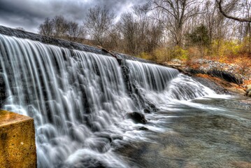 Dam in HDR