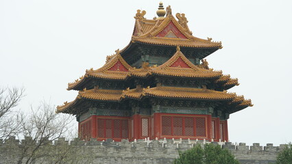 Obraz premium The corner pavilon located in the corner of the Forbidden City of Beijing 