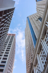 Obraz premium Building perspective angle to the sky in bangkok
