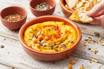 Pumpkin Hummus with Chips