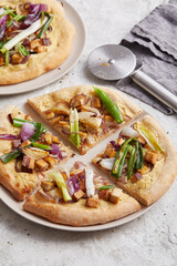 Vegan Onion Pizza 