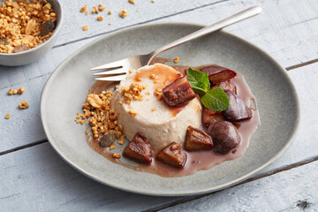 Semolina Pudding with Plum Sauce 