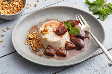 Semolina Pudding with Plum Sauce 