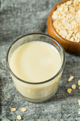 Healthy Sweet Alternative Oat Milk