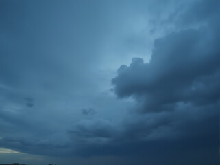 Obraz premium Dramatic Dark Cloudy Sky