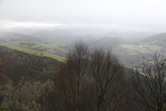 Paisaje del Cebreiro en dia lluvioso, Lugo, Galicia, Spain