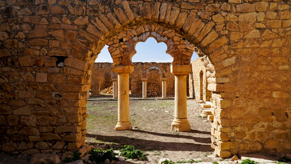 l'area archeologica dell'antico presidio militare romano di Ammaedara nei pressi della cittadina di...
