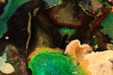Liquid art with Ink, Paint, Mica Powder, Milk and Oils