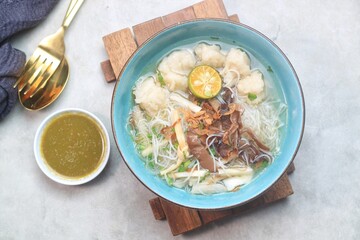 Tekwan is Indonesian Traditional Food from Palembang. Made from fish and tapioca. Served with shrimp sauce.
