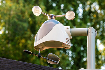 Personal small meteorology station for individual weather forecasting. Meteo technologies and...