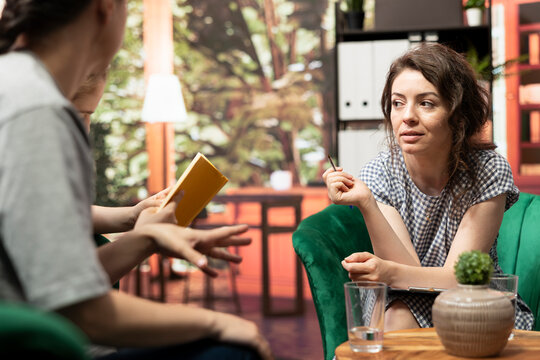 Highly recommended mental health book offering guidance for mother and teen struggling with anxiety, expert offering her advice and educational resources for a better healing process.