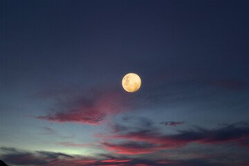 Obraz premium moon and clouds