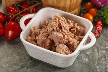 Canned tuna fish for salad