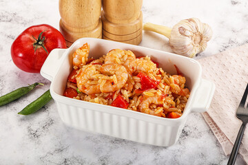 Italian pasta orzo with prawn