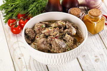 Roasted chicken liver with cream