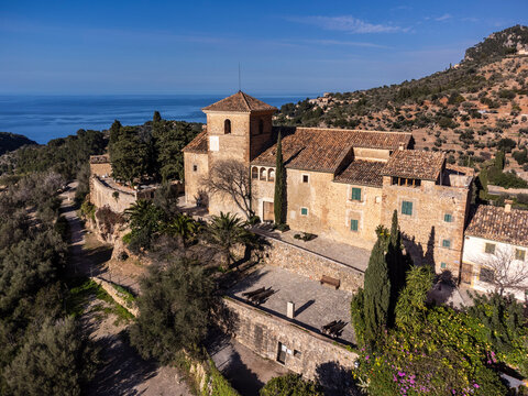 parish church of San Juan Bautista and village, 14th century, Dei&agrave;, Natural area of the Serra de Tramuntana., Majorca, Balearic Islands, Spain