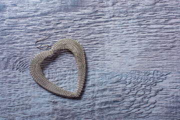 earrings in shape of heart,