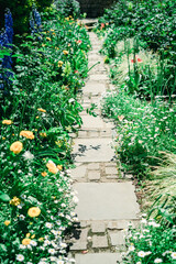 熱海の美しい庭園と海の風景