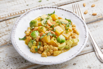 Brussel Sprout and Potato Curry 