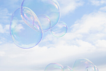 bubbles in the sky, soap bubbles in the sky, burbujas de jabon en el cielo de colores