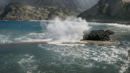 Ocean waves, Madeira coast, Porta da Cruz