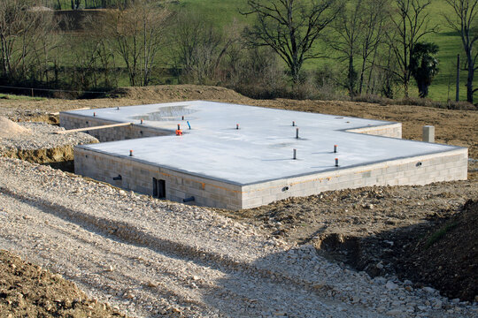 Fondation chape maison, dalle b&eacute;ton
