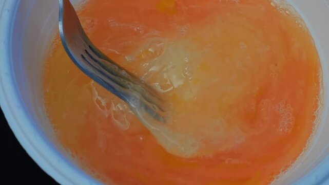 omlet in pan