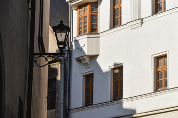 Bielsko Biała, stare zabytkowe kamienice, luty 2025. © Elżbieta Kaps