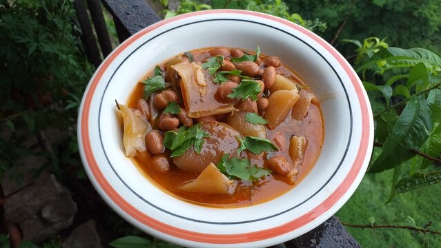 Fagioli con le cotiche