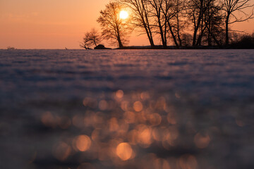 Wschód słońca nad Jeziorem Goczałkowickim. © Elżbieta Kaps