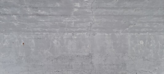 Concrete ceiling on footway tunnel with cracks