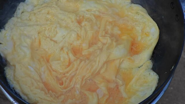 fried egg in pan