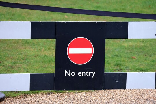 No entry sign on the gate