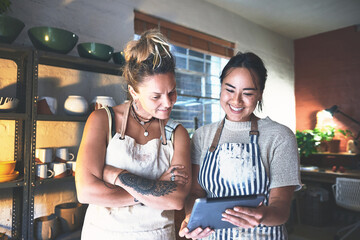 Pottery, reading and women with tablet, online and inventory for stock in shop, tech and website. Collaboration, entrepreneur and checking sales for small business, craftsmanship and artist in store