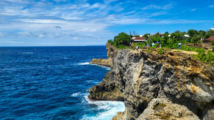 Korawa Beach in Nusa Penida, Bali is one of the most beautiful and cleanest beaches that has become a tourist destination for foreigners because of its clear and clean water.