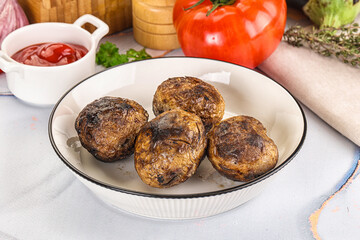 Baked potato barbecue with skin