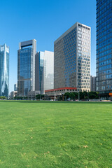 Obraz premium city park with modern building background in shanghai