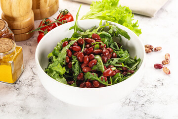 Red canned beans with arugula