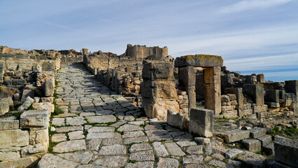 L'area archeologica di Dougga,Thugga,con gli spettacolari resti dell'antica citt&agrave; Romana patrimonio mondiali dell'umanit&agrave; dell'UNESCO ,Tunisia