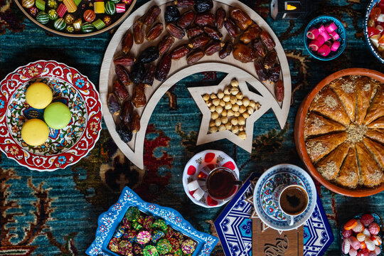 Colorful Ramadan Eid Candy, Traditional Ottoman Candy (Osmanlı Akide Sekeri) Photo, &Uuml;sk&uuml;dar Istanbul, Turkiye (Turkey)