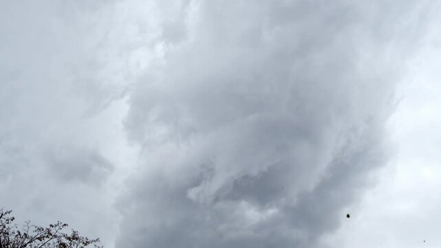 Fast moving clouds before the storm